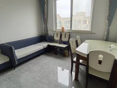 大丰大中大中城区德惠花园景观楼层，2室2厅1卫。精装修出租房源真实图片