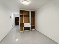 蚌埠蚌山华盛街二马路商业广场 百货大楼附近 精装修 拎包入住 交通便利出租房源真实图片