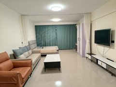 运城盐湖万达广场沃尔玛附近，电梯一室一厅一卫  65平，家电齐全出租房源真实图片