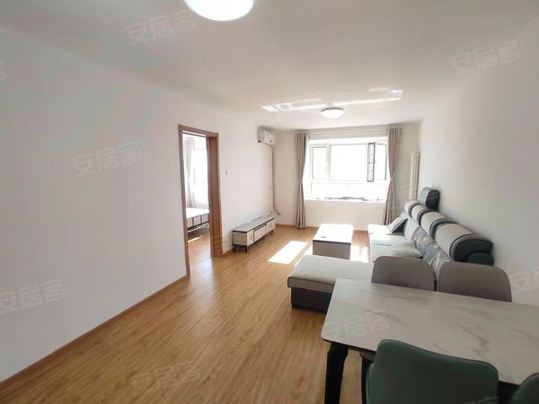 北京通州八通轻轨沿线京铁潞园直租1号线 八里桥地铁口 京铁潞园 两室