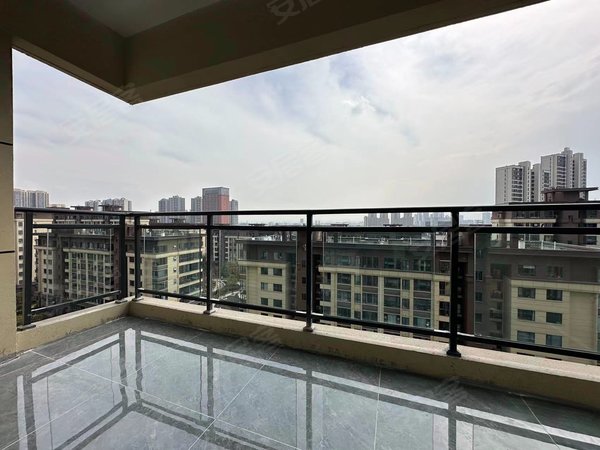 成都郫都郫筒人居柏云庭大单间带阳台!没有中介!全新家电!