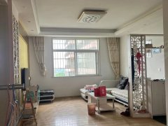 近首衡城 南大永辉鑫城精装2房 家私家电齐全，拎包入住。