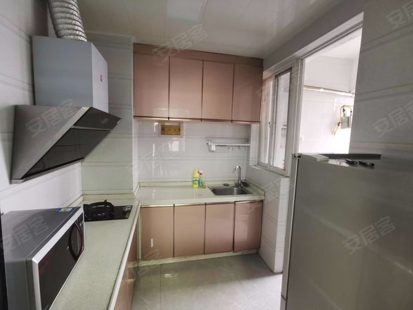 【多图】华龙苑小区,长湖路租房,华龙苑小区 3室2厅1卫 2400.