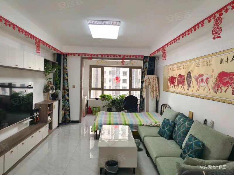 东南智汇城香溪园仓裕路3室2厅2卫134平方米