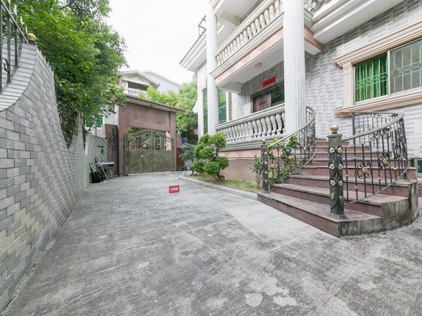 深圳龙华民治梅花山庄(别墅)梅花山庄独栋别墅,可办公可做会所,带前后