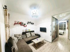 鞍山立山光明骊富嘉园 2室1厅1卫 电梯房 66平 精装修出租房源真实图片