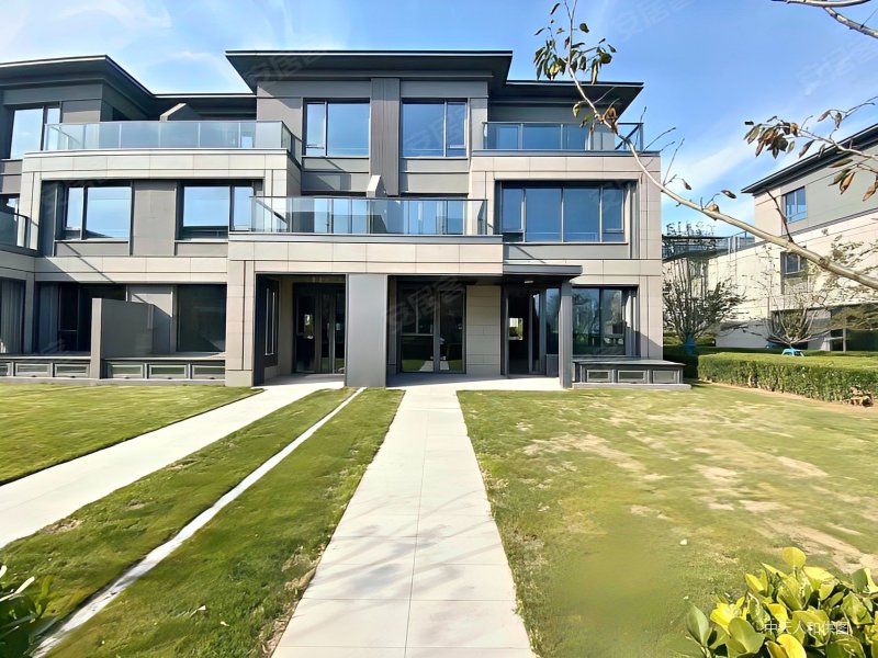 23年新交付 华润置地 边户大院 看海别墅 946万946万,灵山湾壹号二手