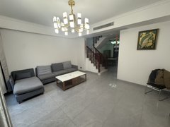 长沙望城普瑞大道西麓谷别墅出租 带车位 带花园 小区环境好 不扰民！出租房源真实图片