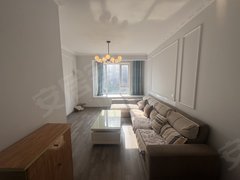 武汉汉南汉南城区小洋房 看房方便，拎包入住 采光优良，环境好 看房方便 ！出租房源真实图片