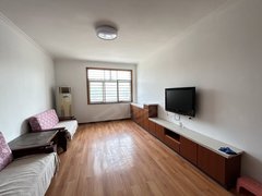 东营东营区东城新新家园1楼2室!1.5万!家具家电齐全出租房源真实图片