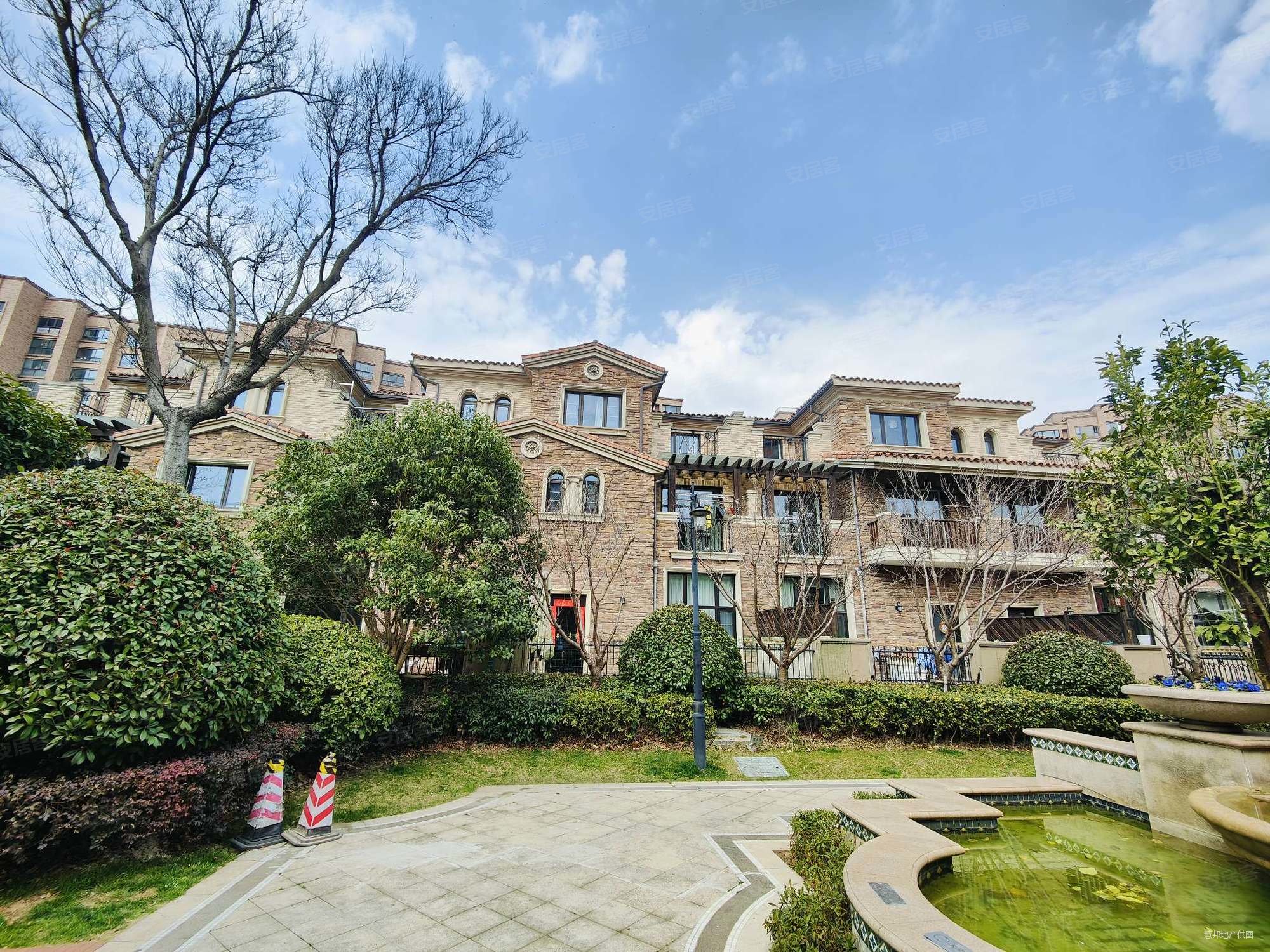 上海房产网>上海二手房>松江二手房>九亭二手房>贝尚湾(别墅)>