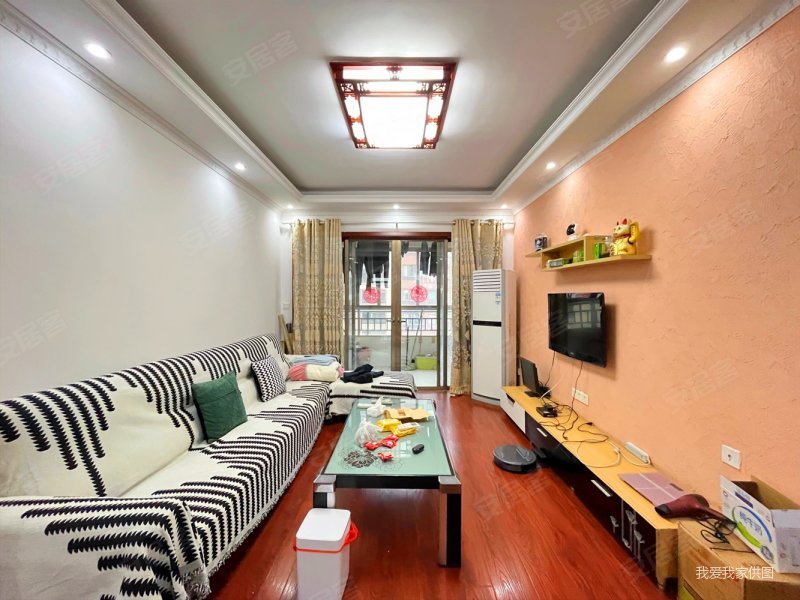 130多个,买通透两房,精装好楼层,绿湖豪城(一期)二手房,132万,2室2厅