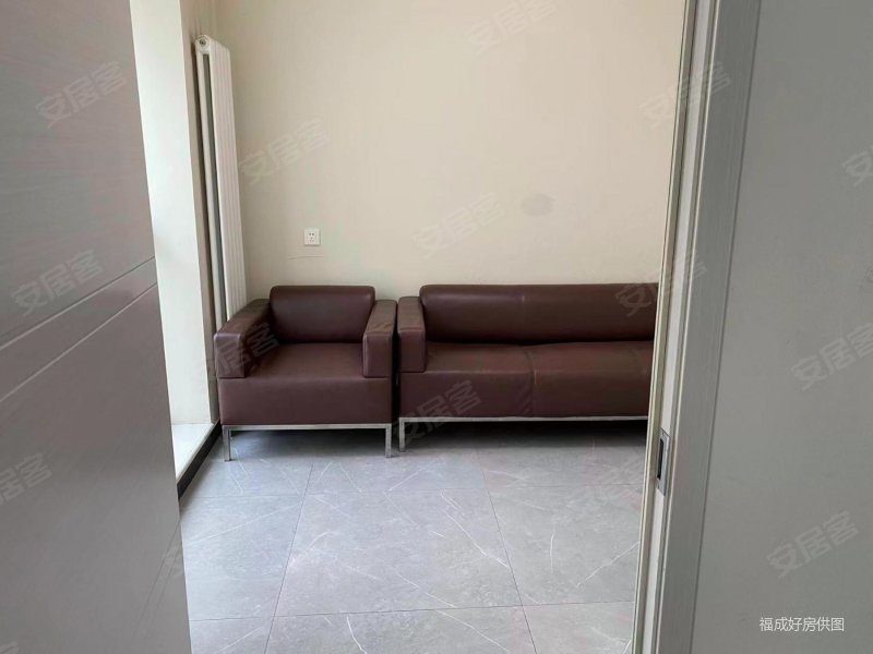 福成尚街时代广场公寓住宅购物方便产权清晰交通便捷