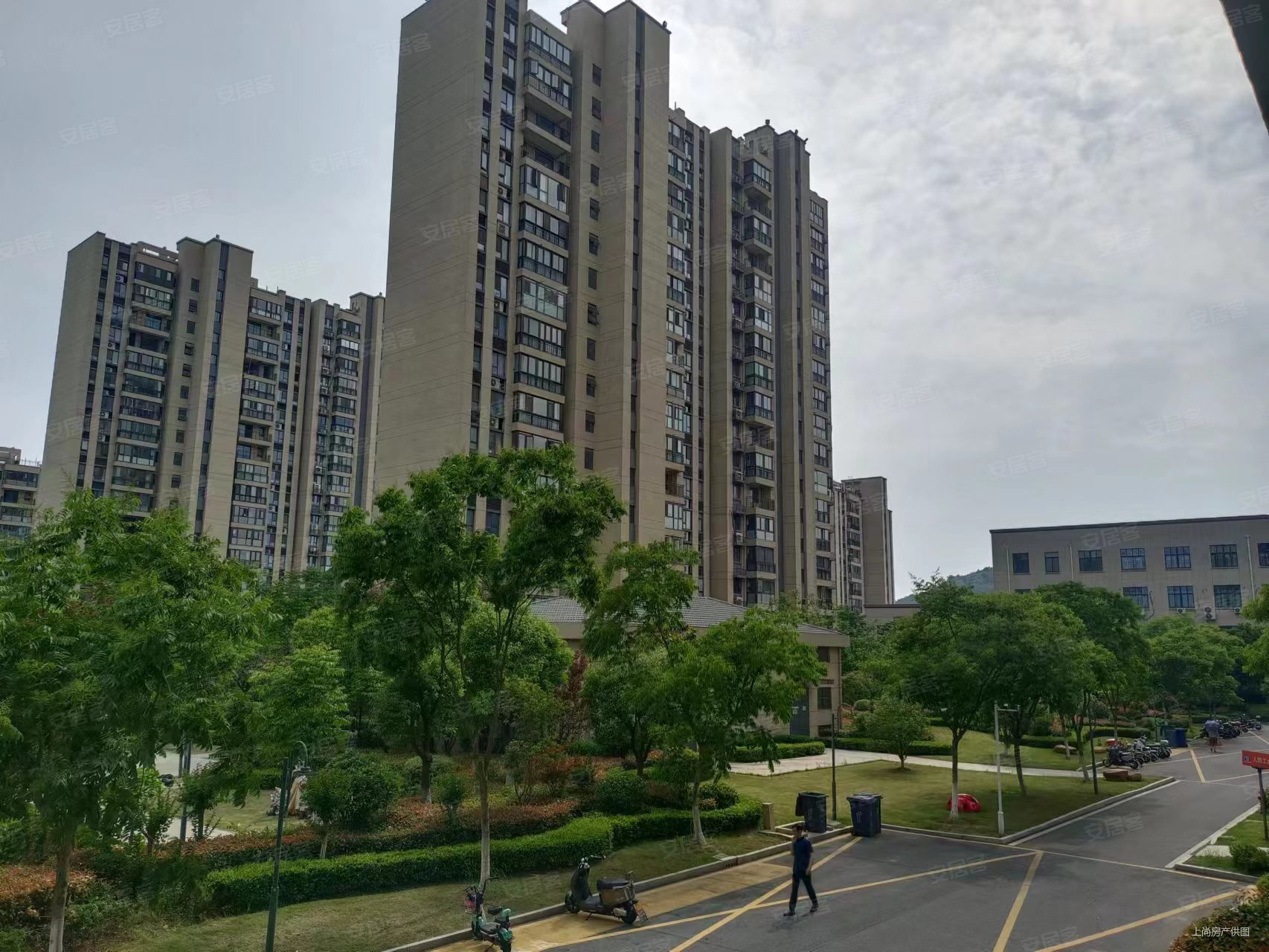 常州房产网>常州二手房>溧阳二手房>城中二手房>御湖城晶阳华苑>