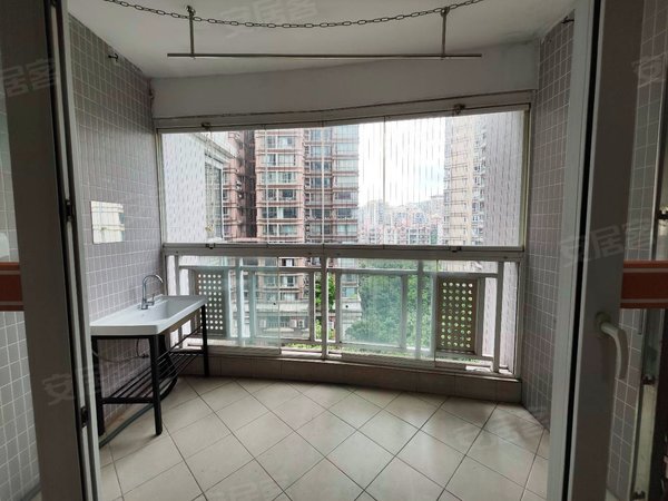 【多图】芳满庭园,天河公园租房,华景新城 芳满庭园 主卧带阳台 找