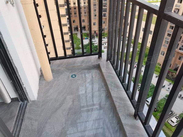 南宁兴宁区政府威宁世纪花城威宁世纪花城1500押1付1 精装三房 有钥匙