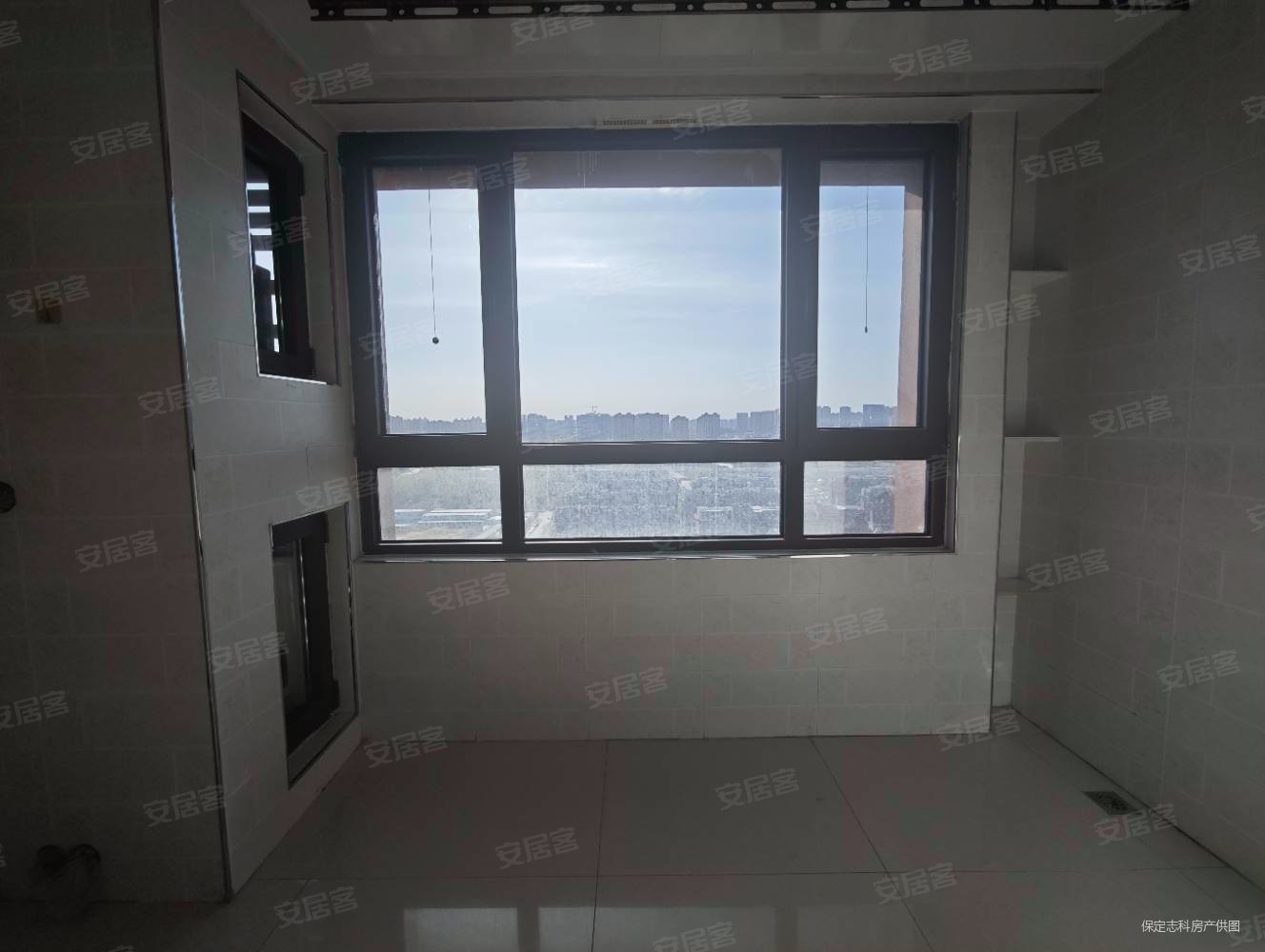 朝阳首府3室2厅1卫97㎡南北72万