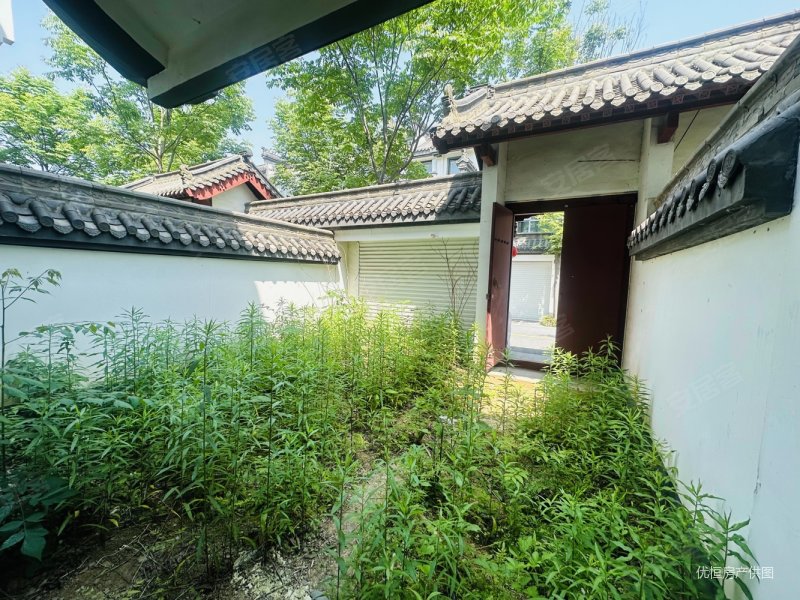 宝华山脚下 大宅门徽派别墅 前后院子 价格大胆谈 配套齐全