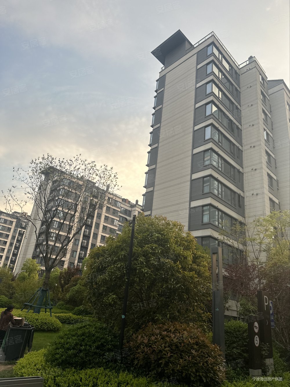 尚悦府新交付次新大三房高层 爱菊,保利天悦(一期)二手房,389万,3室2