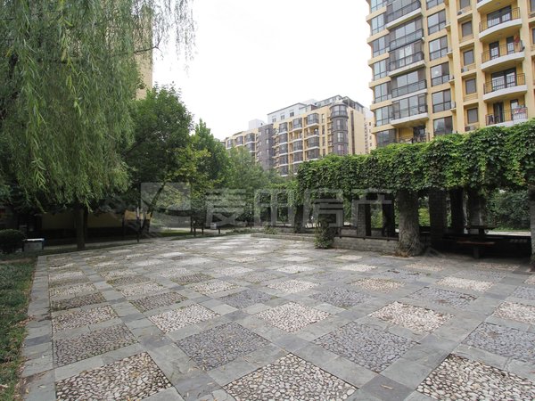 【多图】慧谷阳光,望京租房,近地铁望京东站,板楼四居,房子很干净!