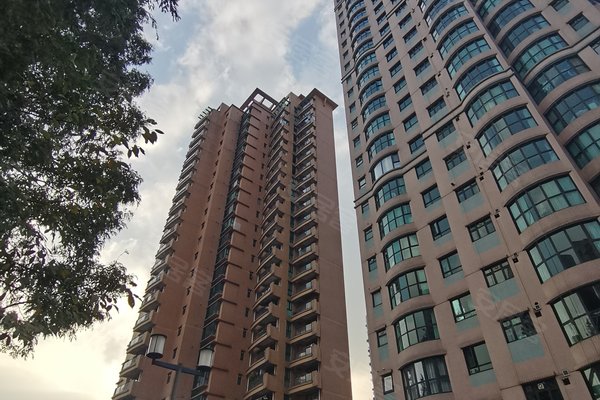 上海二手房 名仕苑 > 张坤解读名仕苑小区不足