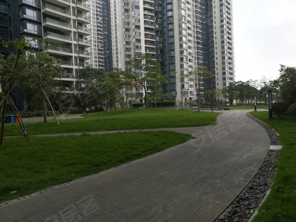 自由人花园二手房 420x315c.jpg?t=1