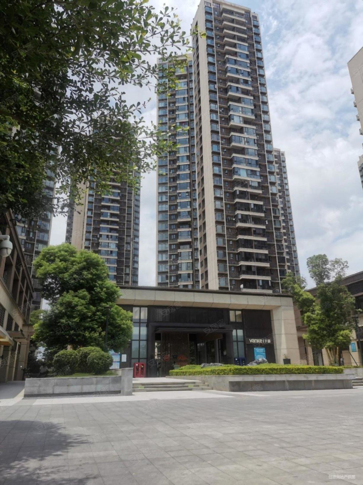 柳州万科城3室2厅1卫102.05㎡南北50万