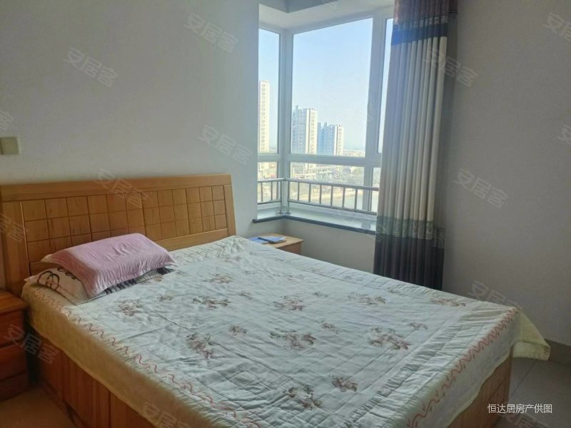 九方海悦华庭108平米精装套三东山户110万海河双景