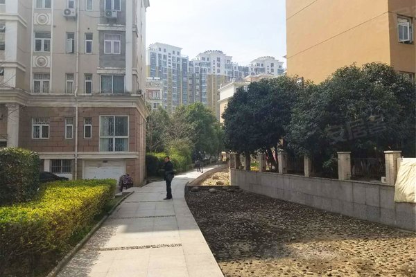 百家湖西花园巴黎城怎么样,好不好_中介房产经纪人:王吉对百家湖西花园巴黎城的评价-南京安居客
