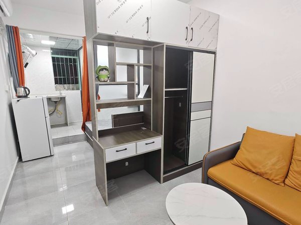 联吉祥精装修隔断一房一厅拎包入住民水民电押一付一出租房源真实图片