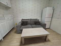 合肥蜀山1912商业街实拍！新粮仓1912街区旁大溪地精装俩室密码锁随时看房源多多出租房源真实图片