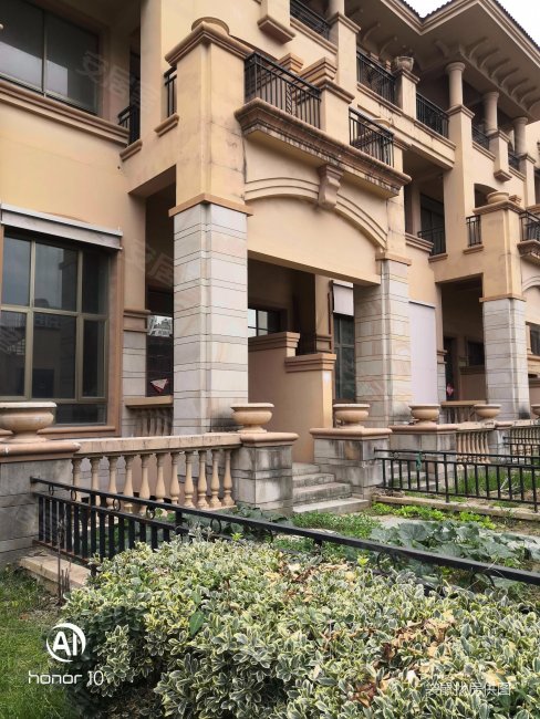 银河湾明苑(别墅)  商品住宅 近地铁 环境优美