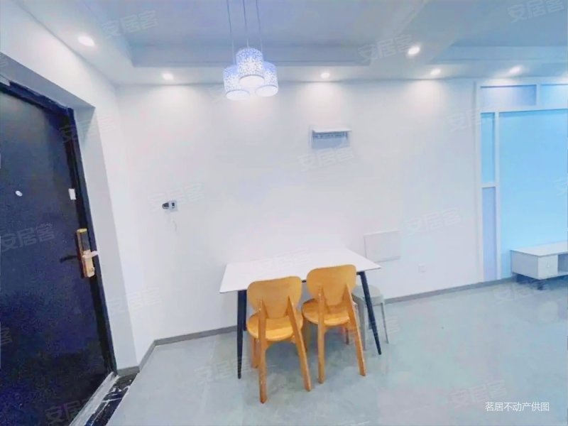 业主工作调离已搬到园区,低于市场价30万急售,期待有缘人,光樾华庭