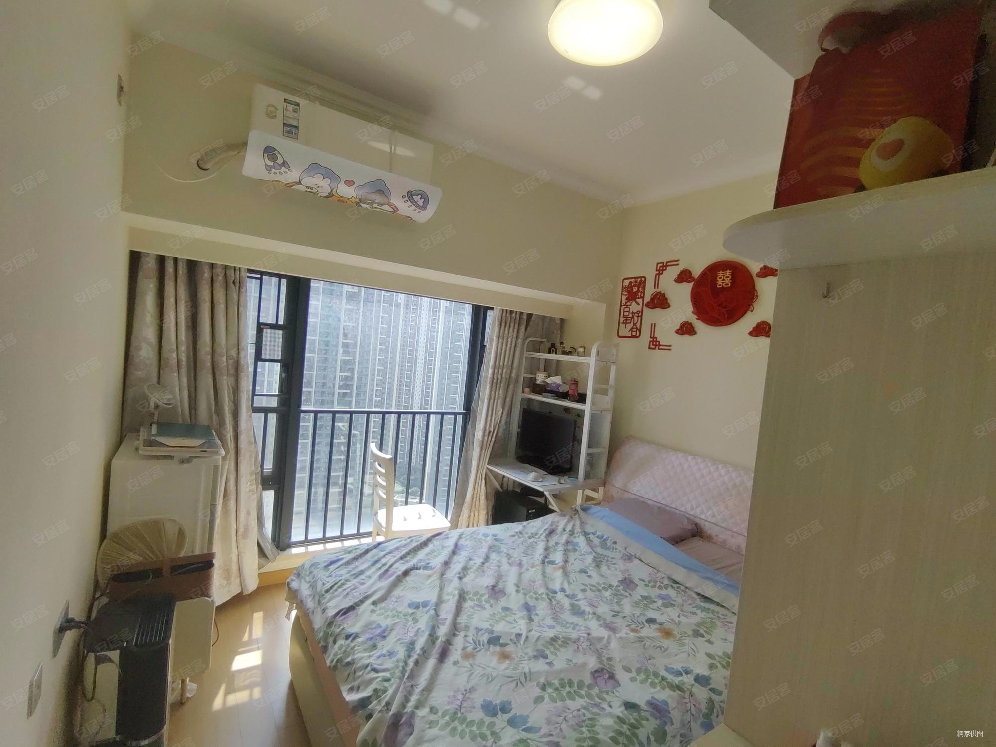 佳兆业城市广场(三期)3室2厅2卫89.25㎡南455万