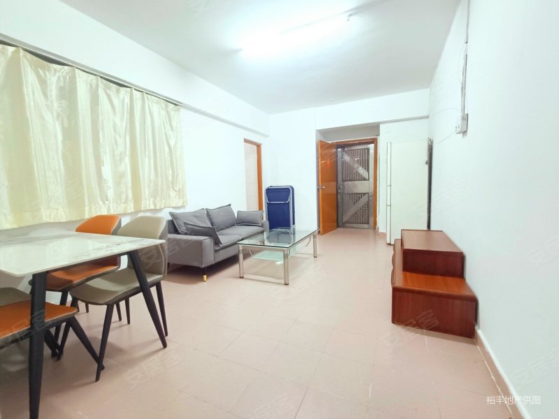 仅069大金燕花园e栋电梯三房东南向三房过五年