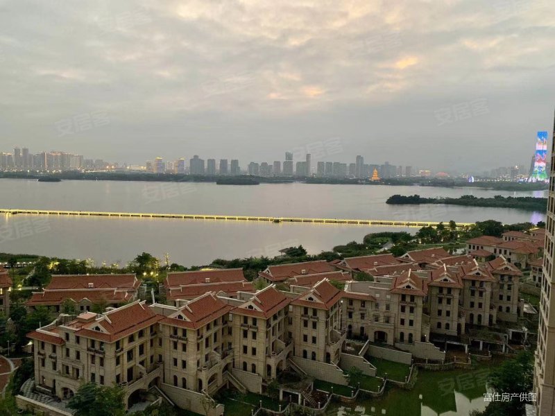 厦门房产网>厦门二手房>集美二手房>华侨大学二手房>水晶湖郡(三期