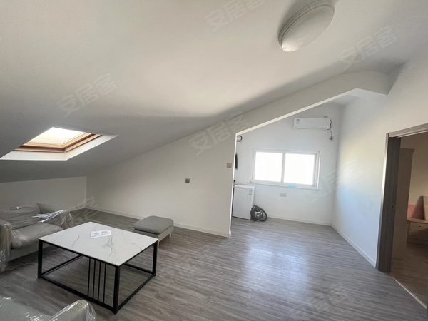 龙口西城区北马大街海迪小区月租600元海迪南区精装一室阁楼免物业费包网络长租短租都可以出租房源真实图片