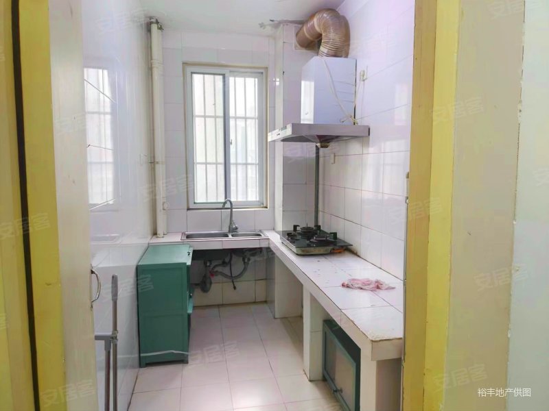 满二 同小区这套性价比高 不信你谈谈就知道了,滨湖瑞园(北区)二手房