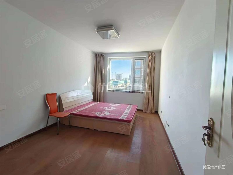 国标两居 步梯二楼 有房本 可贷款,万豪长隆湾(泽园金园)二手房,100万