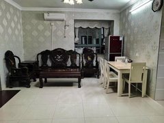 梧州长洲市政府盛业大厦 2室2厅1卫 精装修 电梯房 75平出租房源真实图片