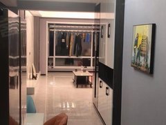 朝阳双塔北大街万达附近，金域澜庭二期高层，包括电梯物业空调冰箱出租房源真实图片