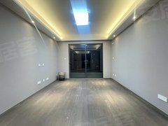 苏州常熟虞山仁恒河滨花园四房两卫出租已配好家电家具出租房源真实图片