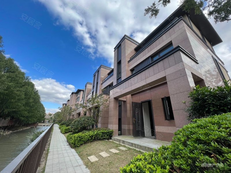 绿洲康城亲水湾风华别墅