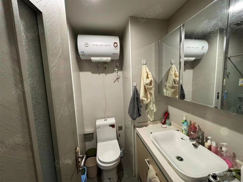 新城区哲里木路坤和爱尚街70年产权公寓出售,坤和