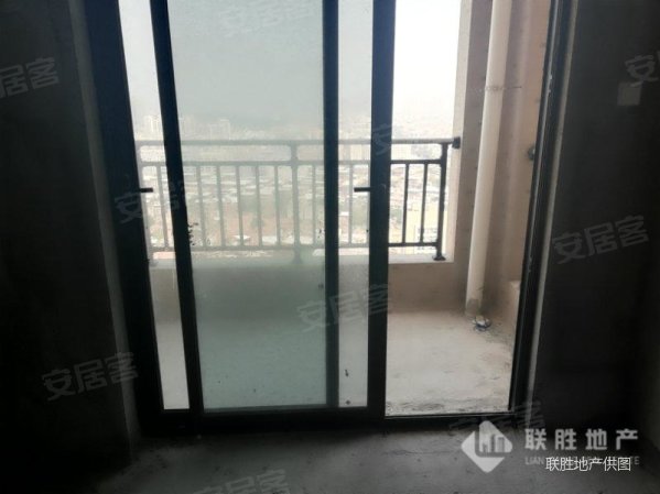 让人心动的房子 四季阳光 读名校一站式 教育 南