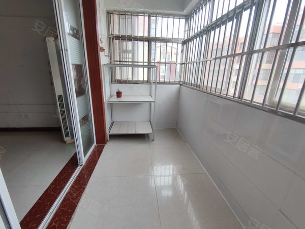 临沂兰陵诚信中学金石缘金石缘,房源采光好,南北通透,业主诚意租出租