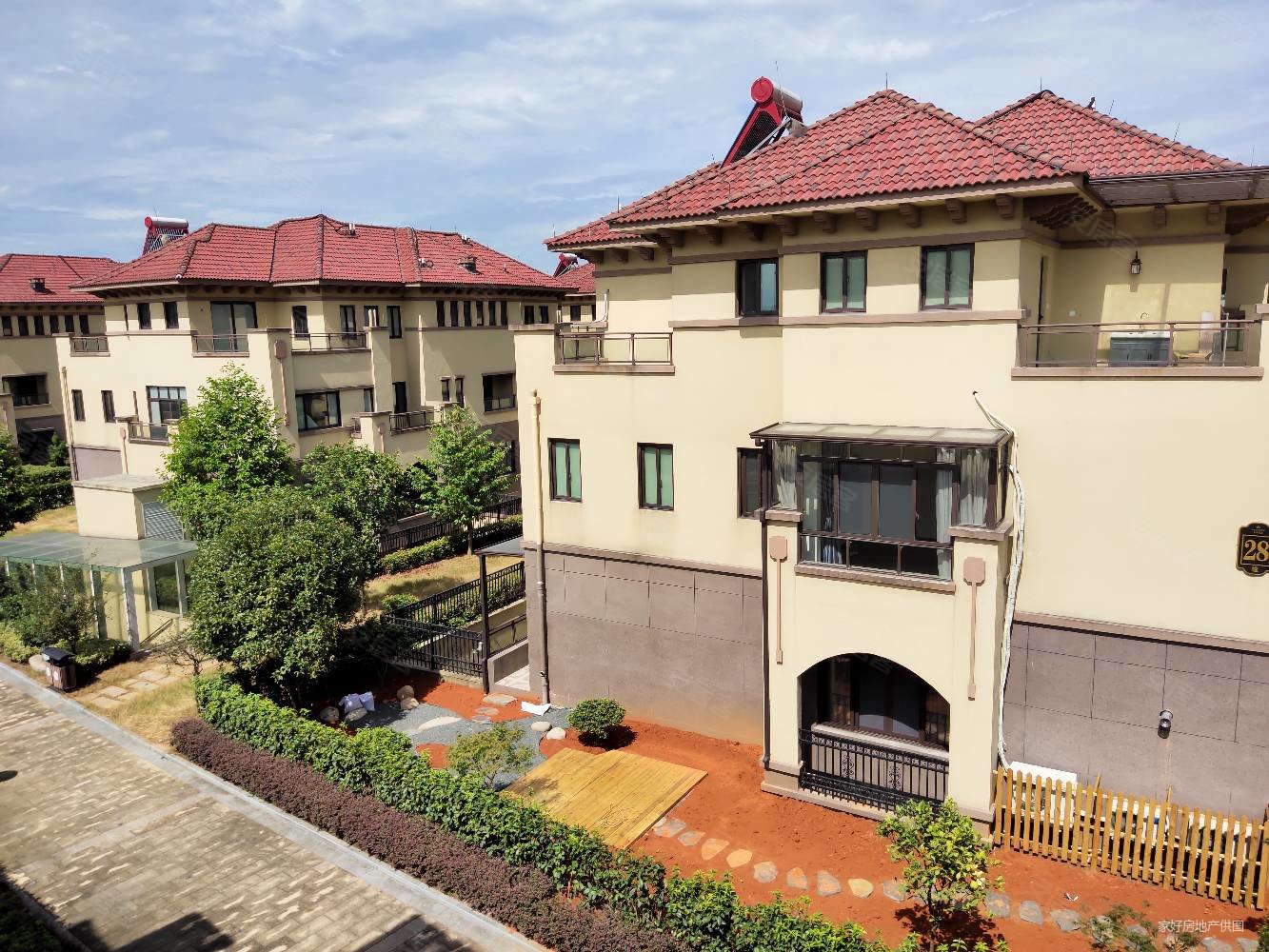 金御花园2室2厅1卫74㎡南北109.8万