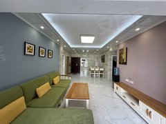 河池金城江金城江城区文化广场附近，三房两厅两卫，租金2100，精装修，拎包入住出租房源真实图片