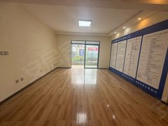 安顺西秀新大十字可做商用，工作室，美容院等！近商业街，商业楼，大润发超市！！出租房源真实图片