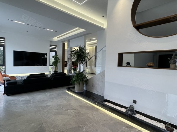 金华东阳横店秦宫壹号横店独栋别墅出租精装修直接拎包入住带大院子全屋地暖出租房源真实图片